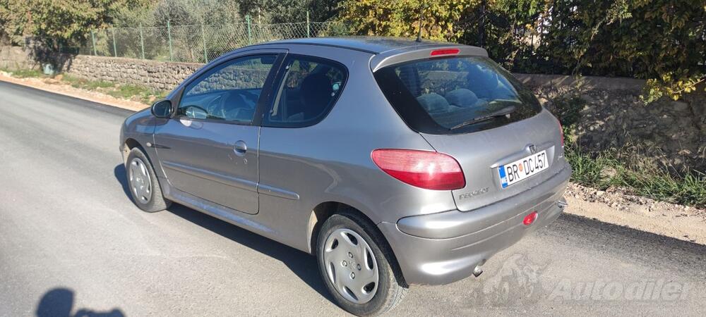 Peugeot - 206 - 1.9