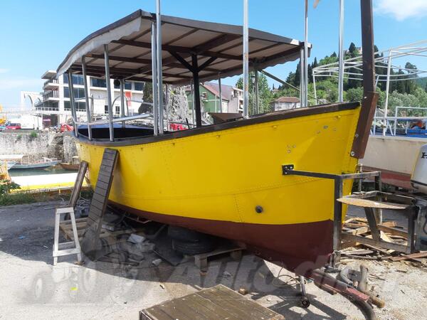 Abati yachts - Lajbot
