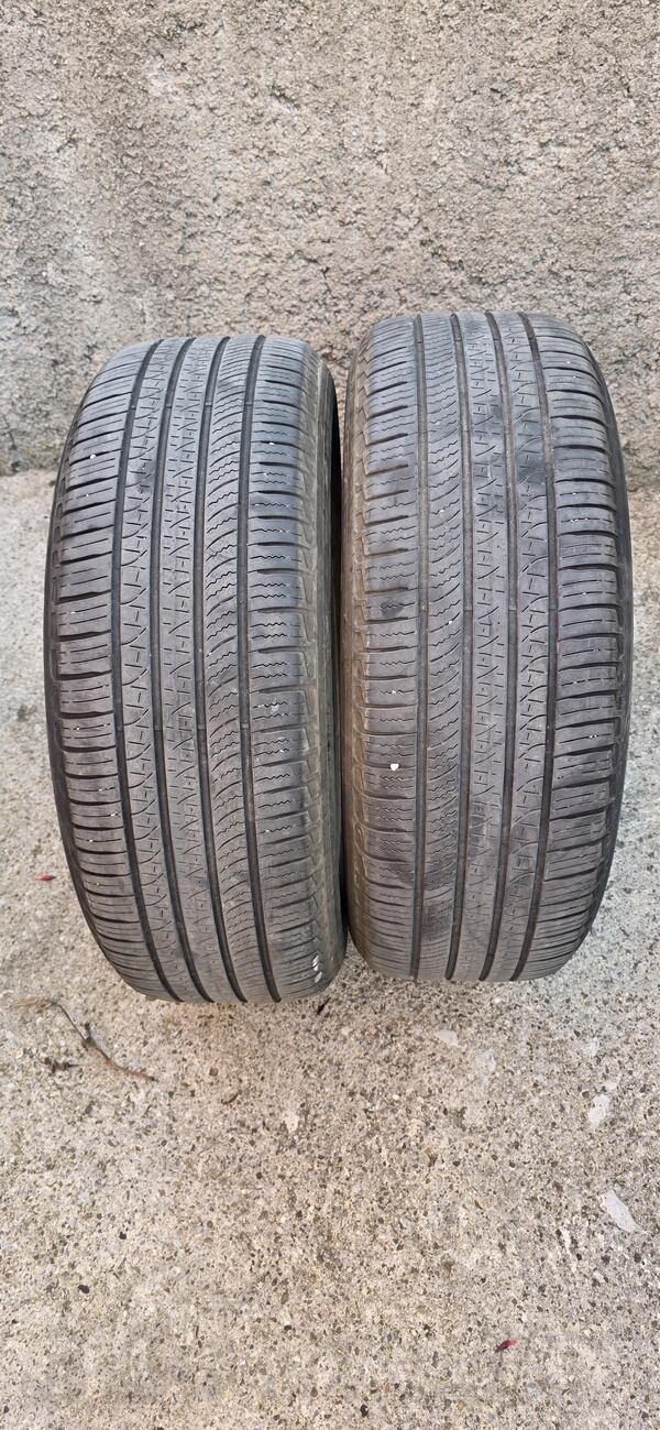 Pirelli - scorpion - Univerzalna guma