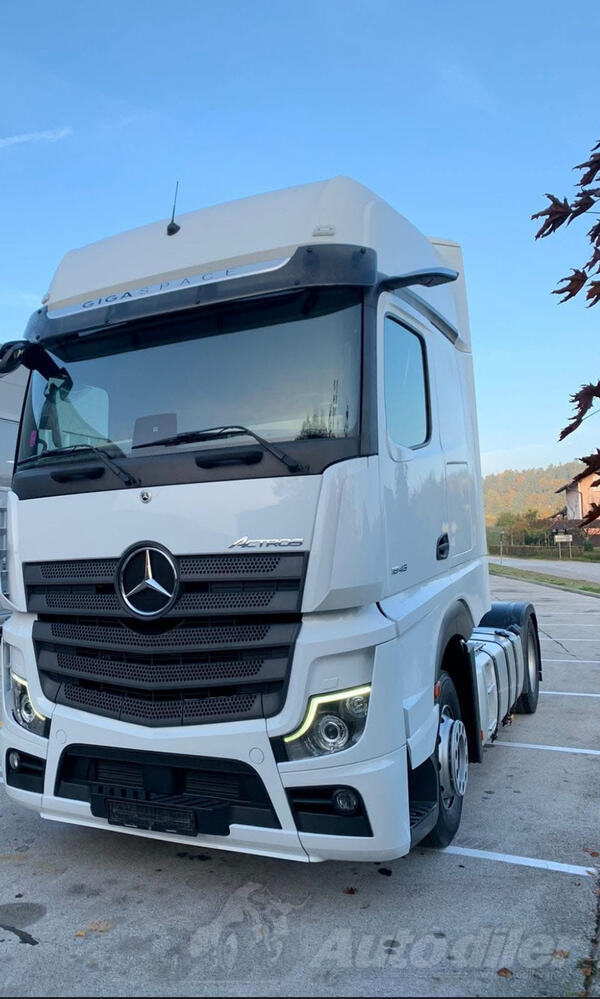 Mercedes Benz - Actros 1845