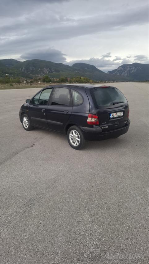 Renault - Scenic - 1.9