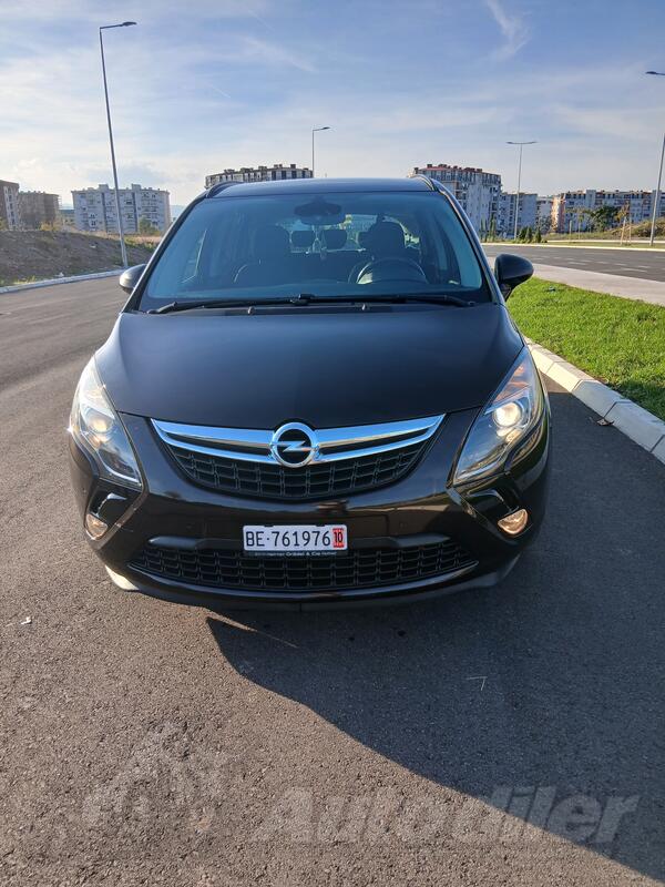 Opel - Zafira - 1.6