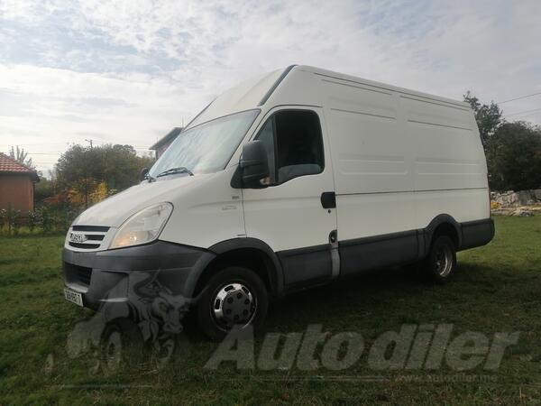 Iveco - Daily 35C15V