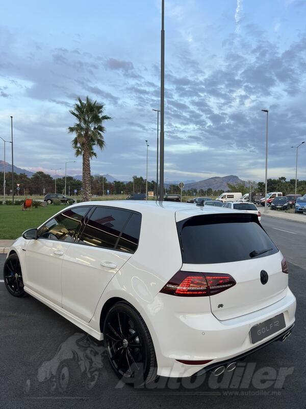 Volkswagen - Golf 7 - 2.0 r tsi
