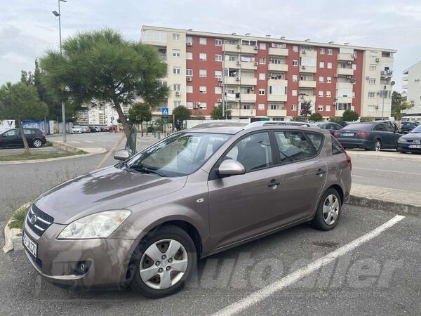 Kia - Cee`d - 1.4