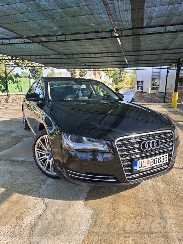 Audi - A8