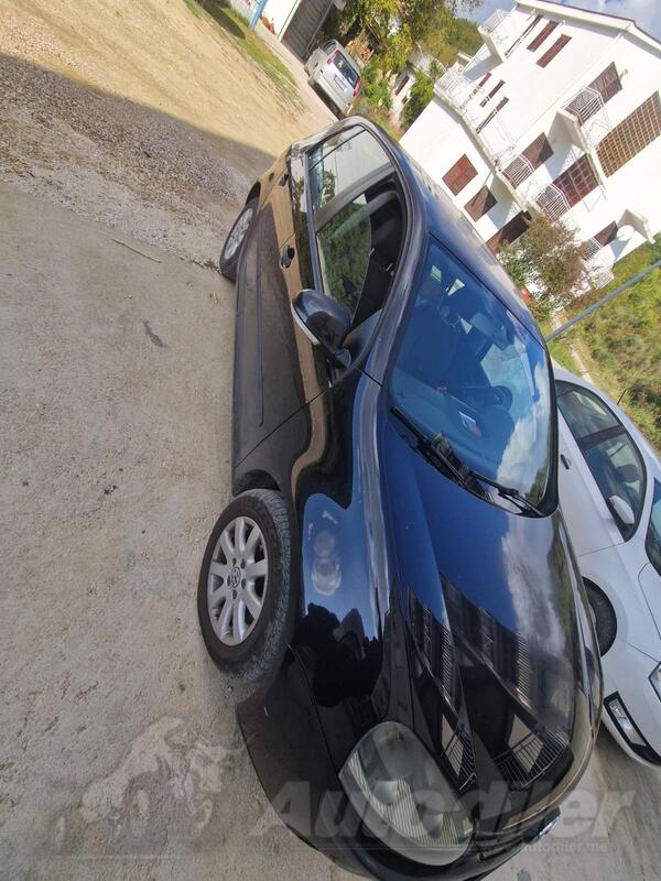 Volkswagen - Golf 5 - 1.9 TDI