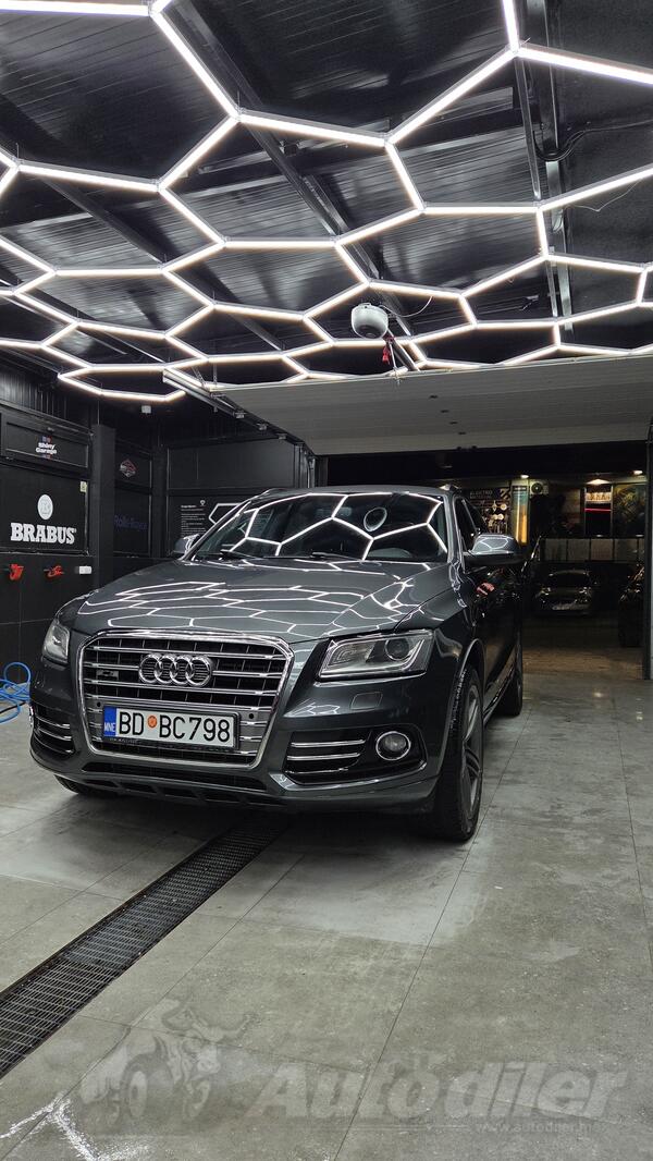 Audi - Q5 - 2.0 quatro