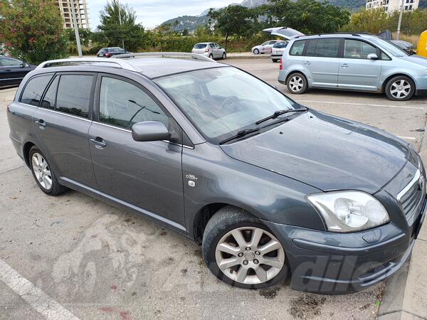 Toyota - Avensis - 2.0tdi