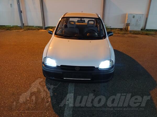 Opel - Corsa - 1.4