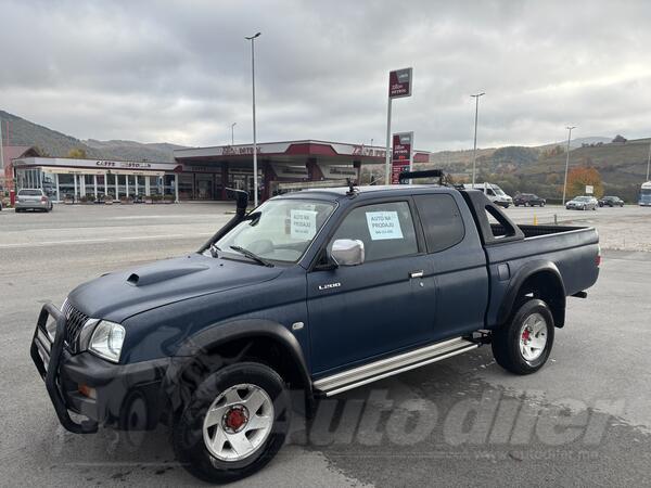 Mitsubishi - L200 - 2.5
