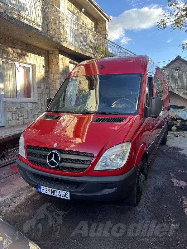 Mercedes Benz - Sprinter 516