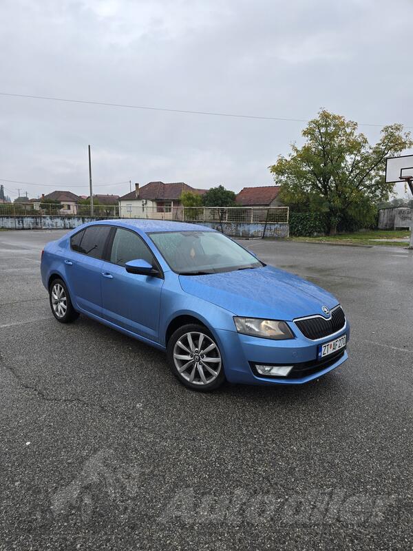 Škoda - Octavia - 1.6