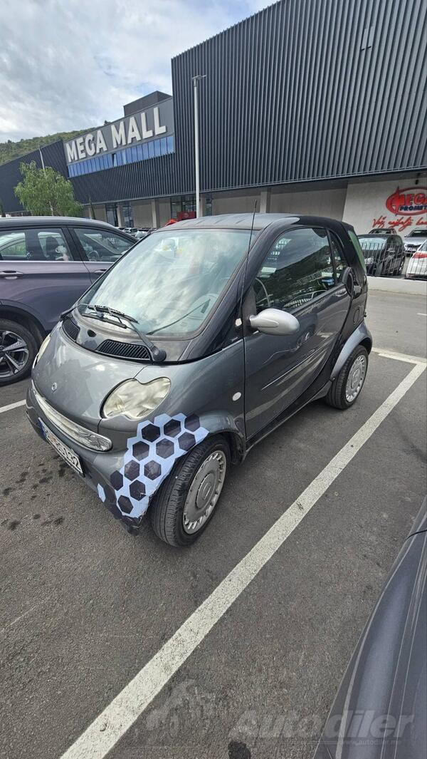 Mercedes Benz - CE 220