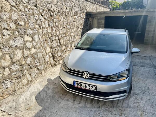 Volkswagen - Touran - 2.0 TDI