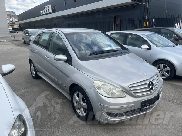 Mercedes Benz - B 200 - 2.0 CDI
