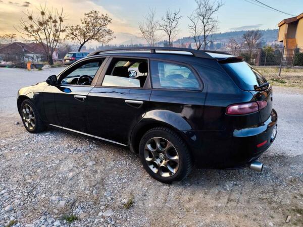 Alfa Romeo - 159 - JTDM