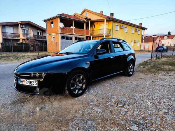 Alfa Romeo - 159 - JTDM