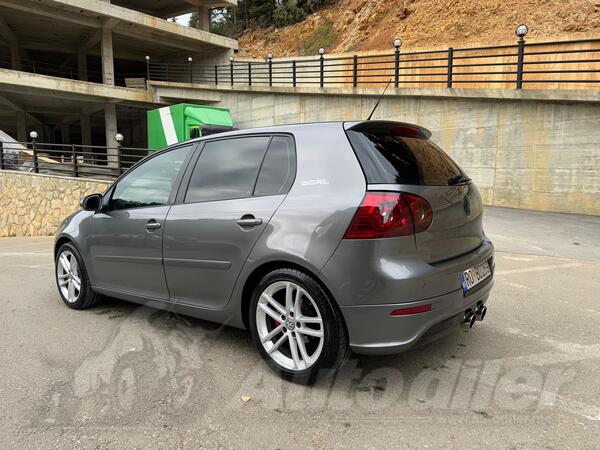 Volkswagen - Golf 5 - 1.9 tdi