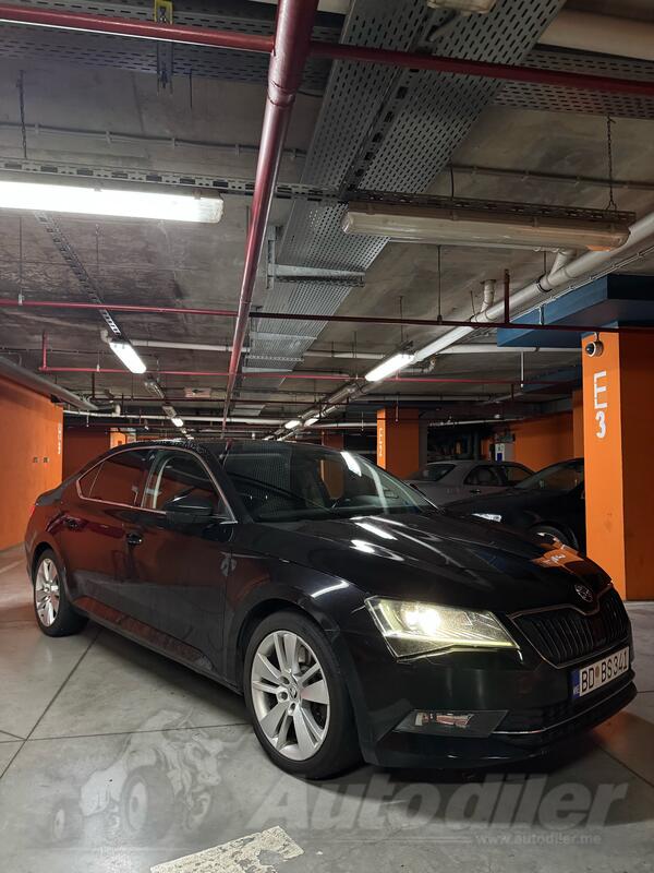 Škoda - Superb - 2.0 TSI