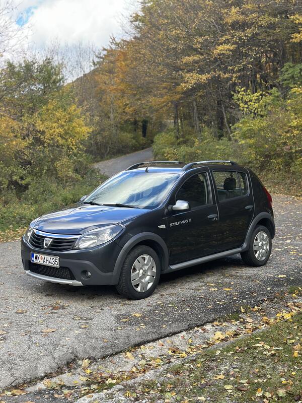 Dacia - Stepway - 1.5 DCI