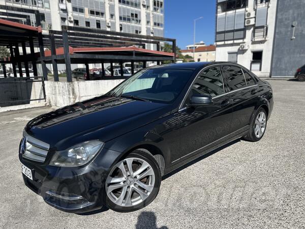 Mercedes Benz - C 220 - 2.2