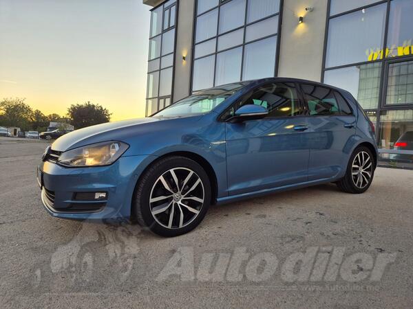 Volkswagen - Golf 7 - 2.0 TDI