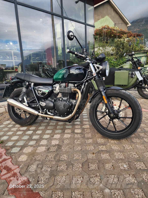 Triumph - SPEED TWIN 900