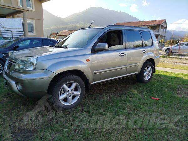 Nissan - X-Trail - 2.2 dci