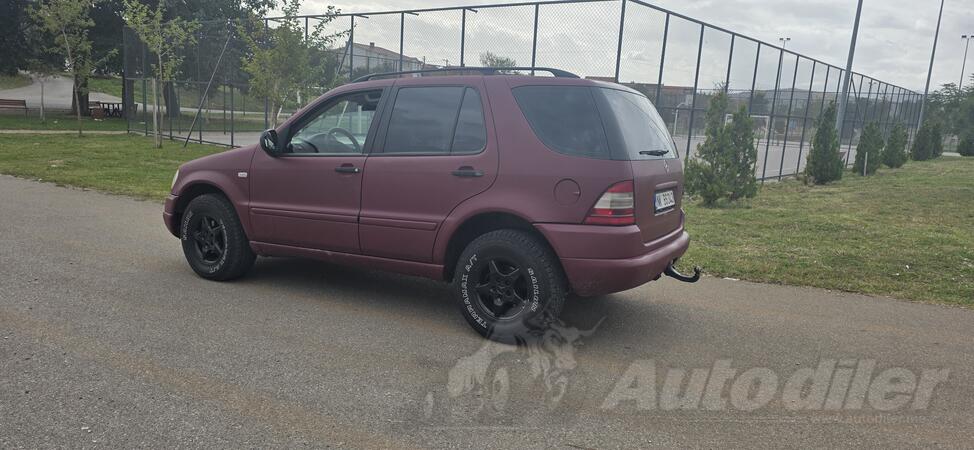 Mercedes Benz - ML 270 - 2.7cdi