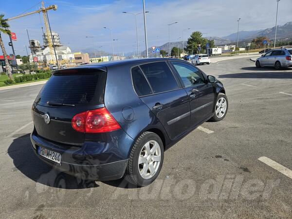 Volkswagen - Golf 5 - 1.9 tdi