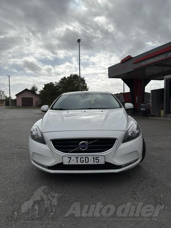 Volvo - V40 -  V40 1.6 D2
