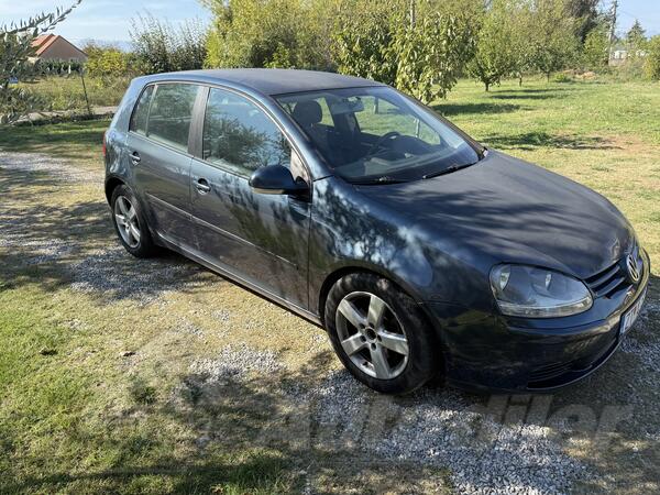 Volkswagen - Golf 5 - 1.9 TDI