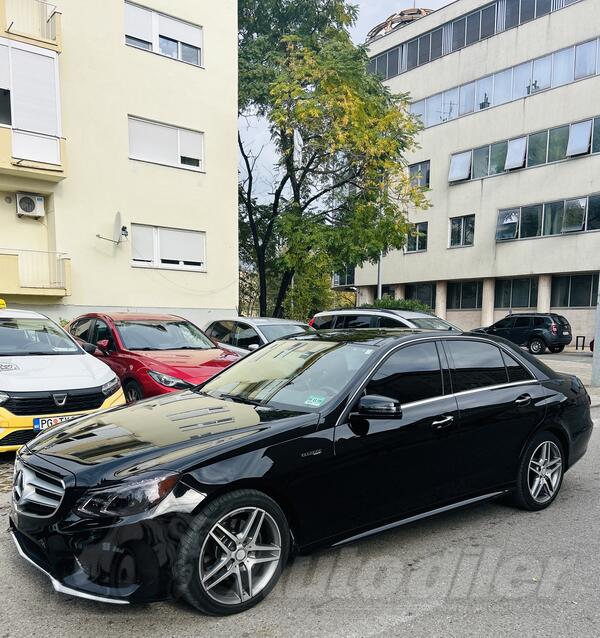 Mercedes Benz - E 400 - E400 AMG Luxury 4MATIC Sedan