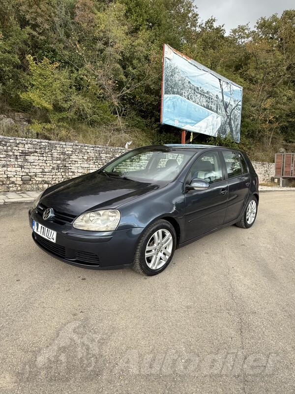 Volkswagen - Golf 5 - 1.9 TDI