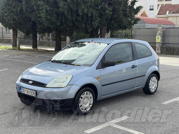 Ford - Fiesta - 1.2 benz