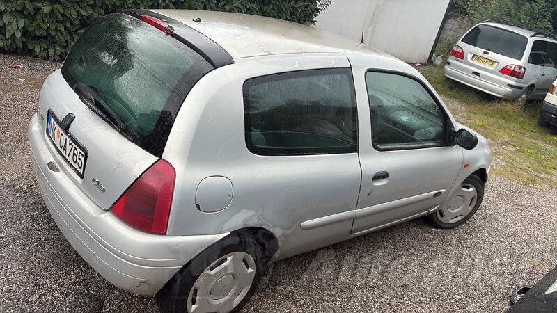 Renault - Clio - 1.9