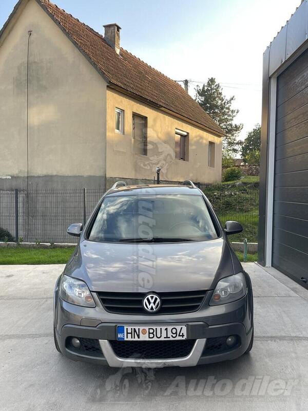 Volkswagen - Golf Plus Cross - 2.0 tdi