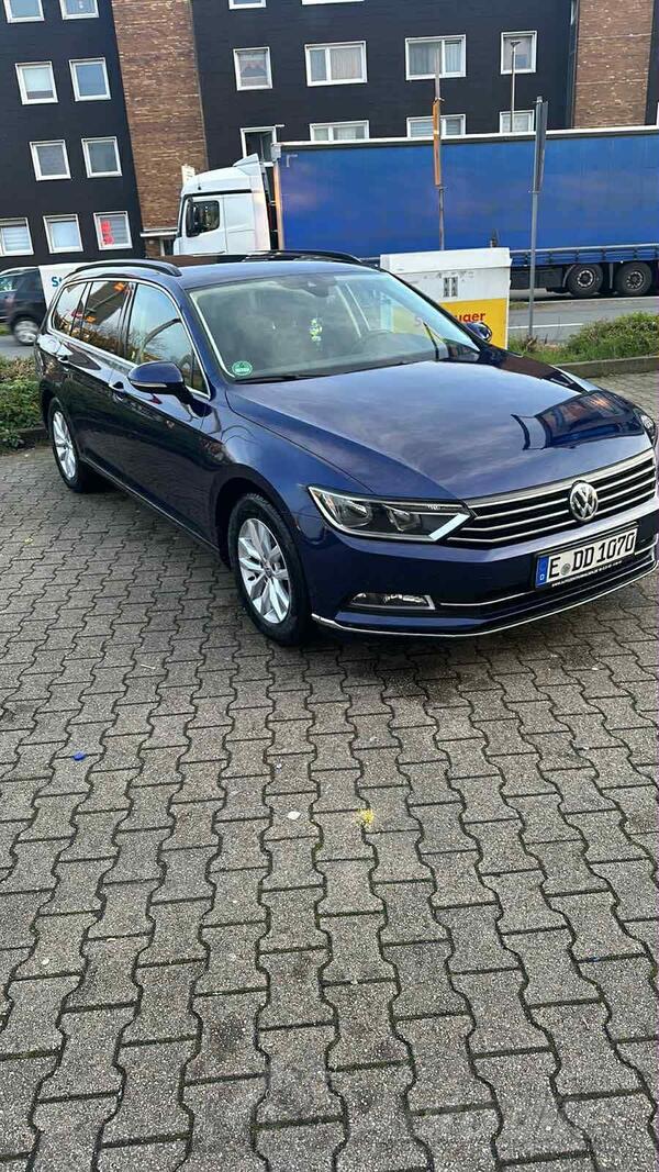 Volkswagen - Passat - 2.0 bluemotion