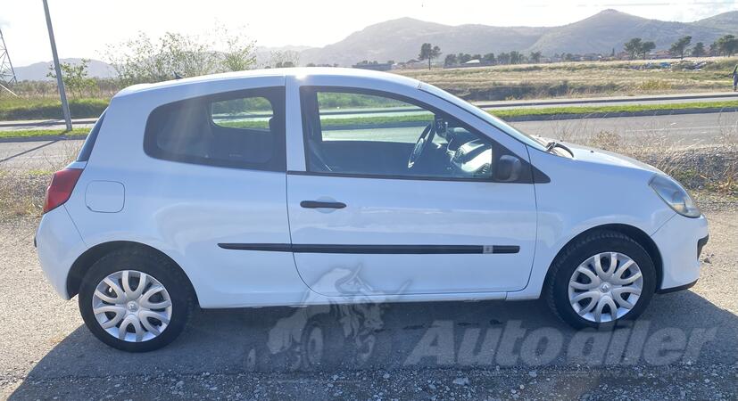 Renault - Clio - 1.5 dci