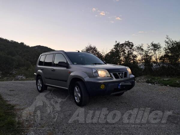 Nissan - X-Trail - 2.2 84kw