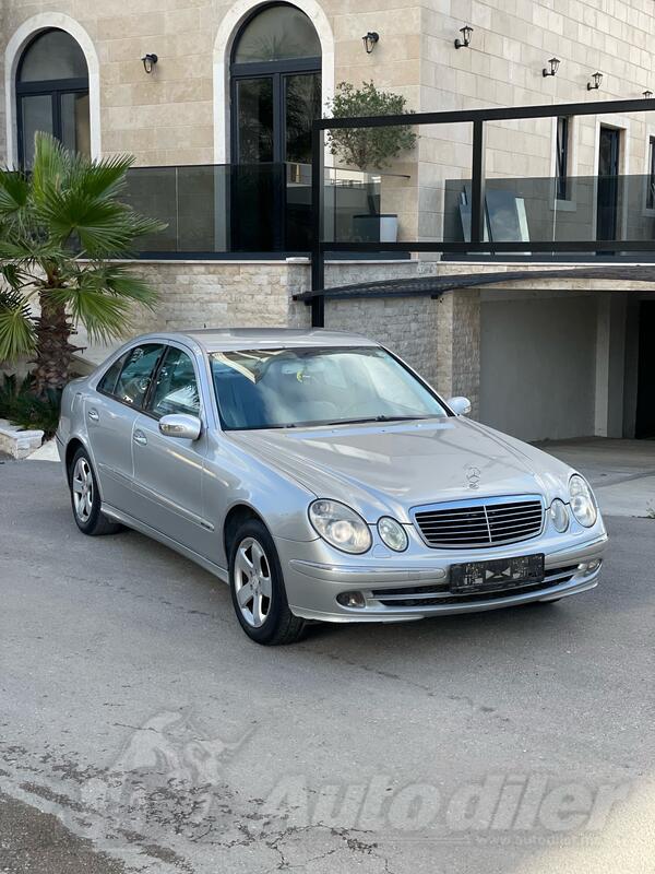 Mercedes Benz - E 270 - 2.7CDI