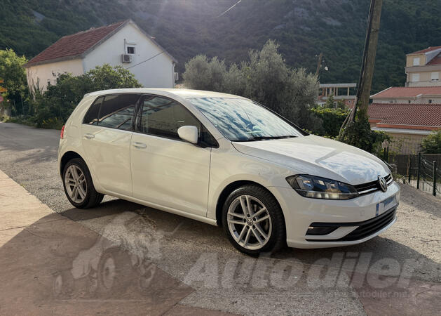 Volkswagen - Golf 7.5 - Dsg