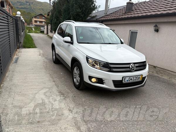 Volkswagen - Tiguan - 2.0 TDI