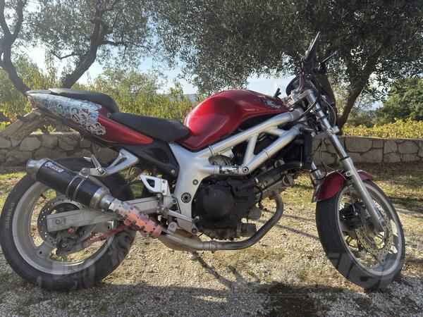 Suzuki - Sv650