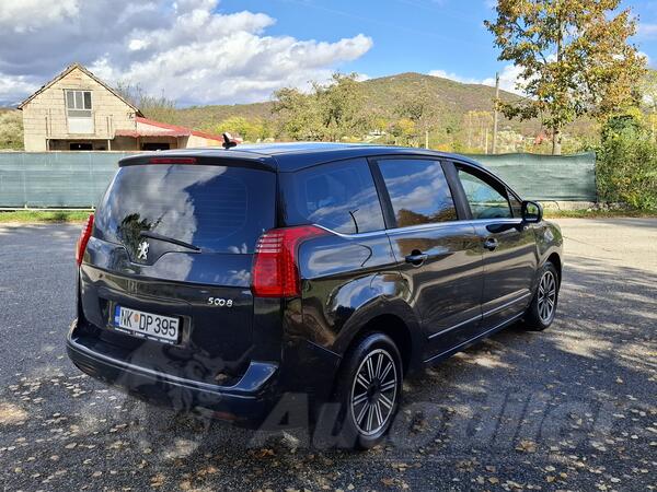 Peugeot - 5008 - 1.6Hdi