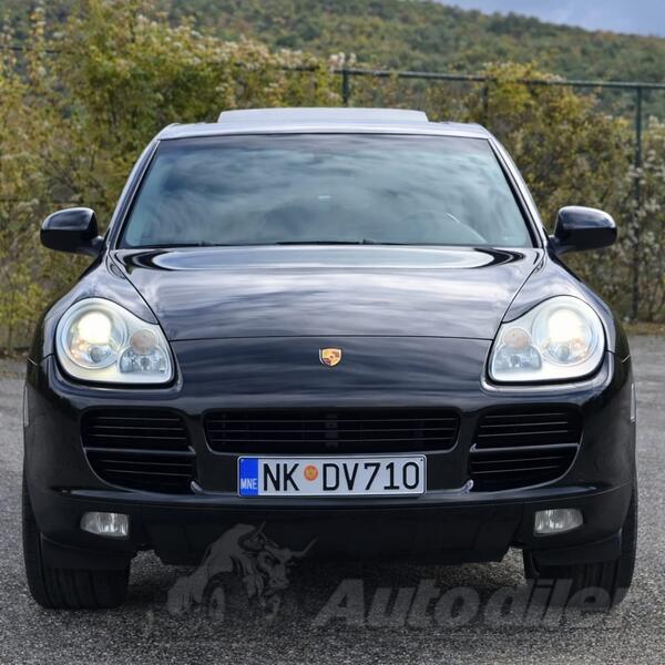 Porsche - Cayenne - 3.2