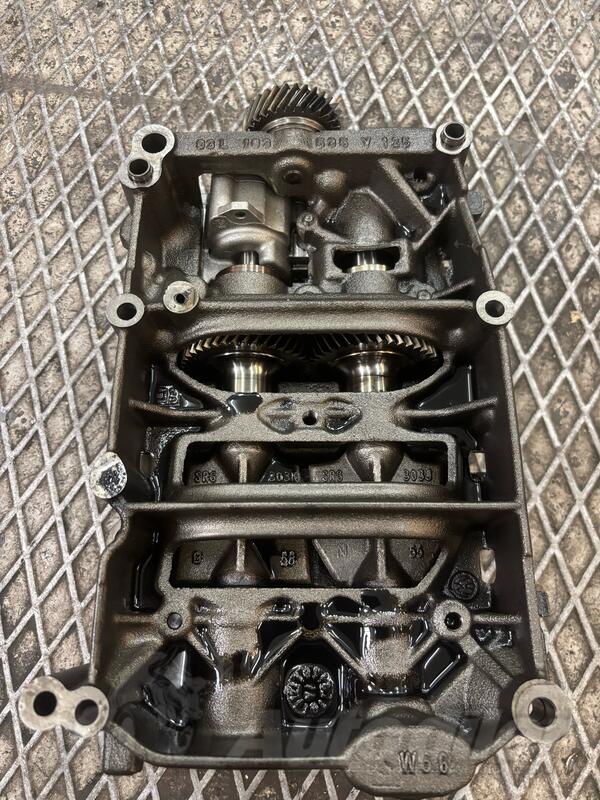 Pumpe za Volkswagen - Golf 6    - 2012