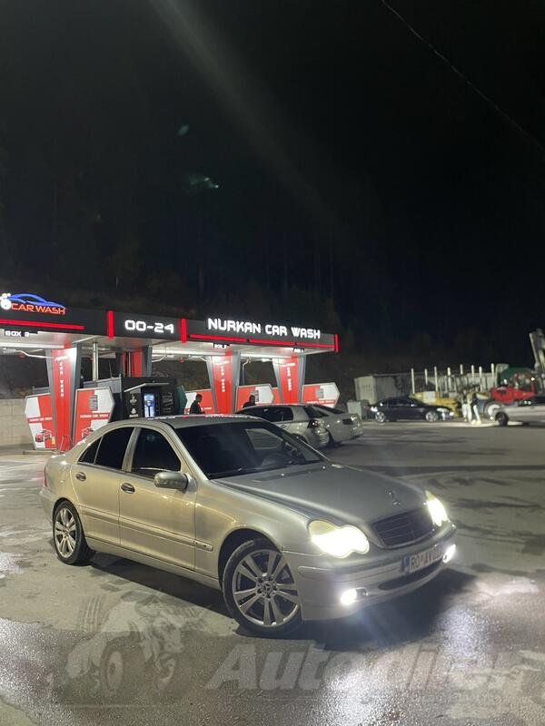 Mercedes Benz - C 220 - 2,2 CDI