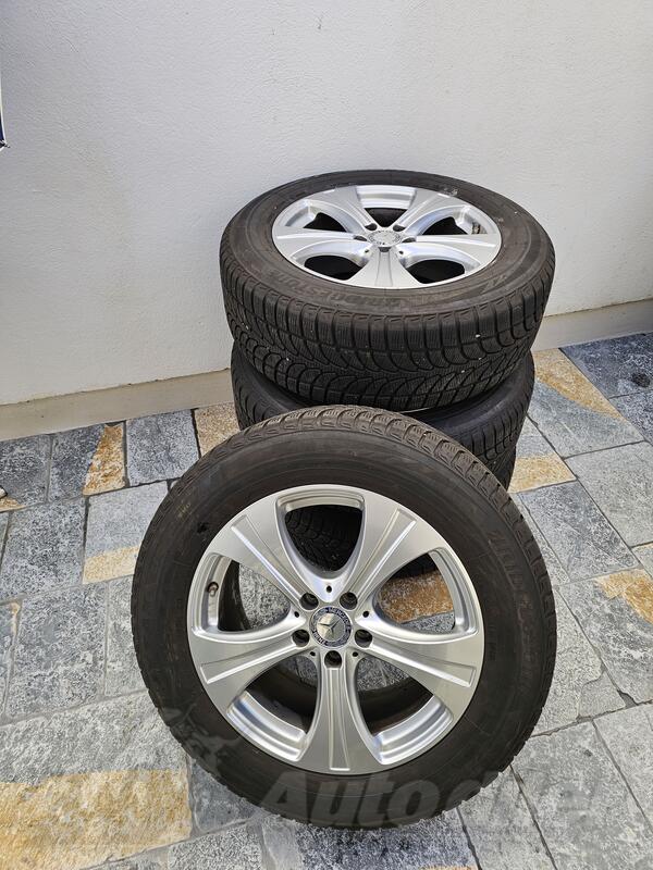 Fabričke felne i Bridgestone gume